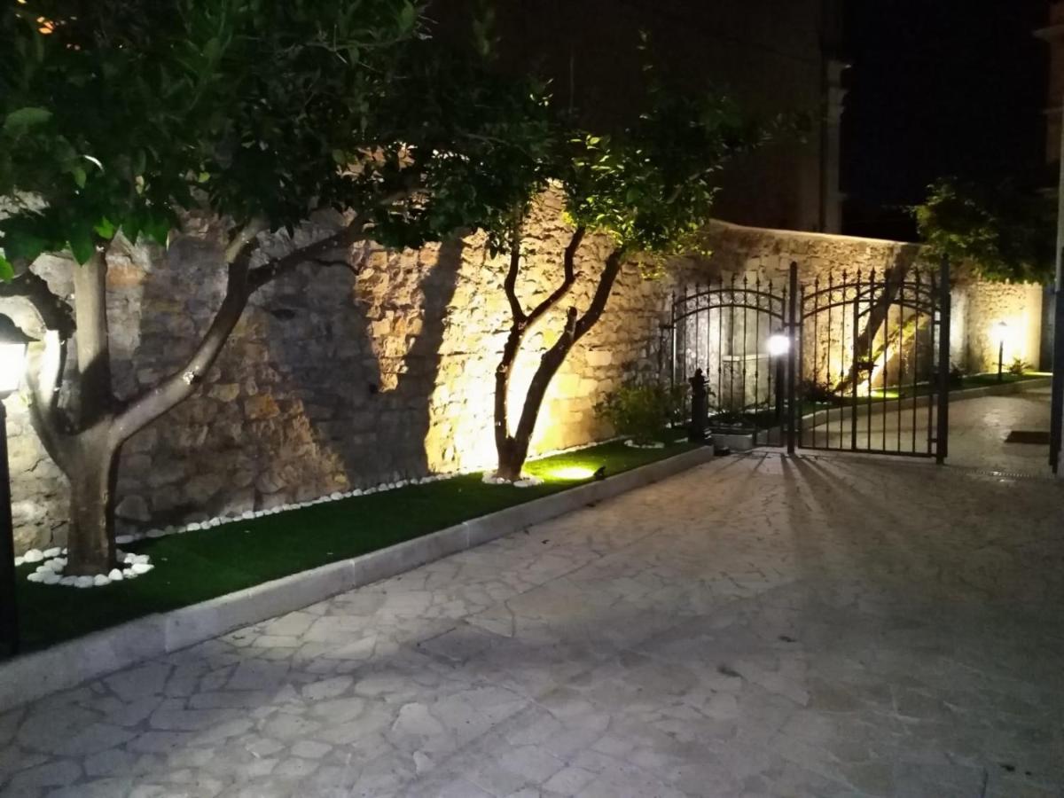 Altavilla Holiday House Tivoli Bagian luar foto