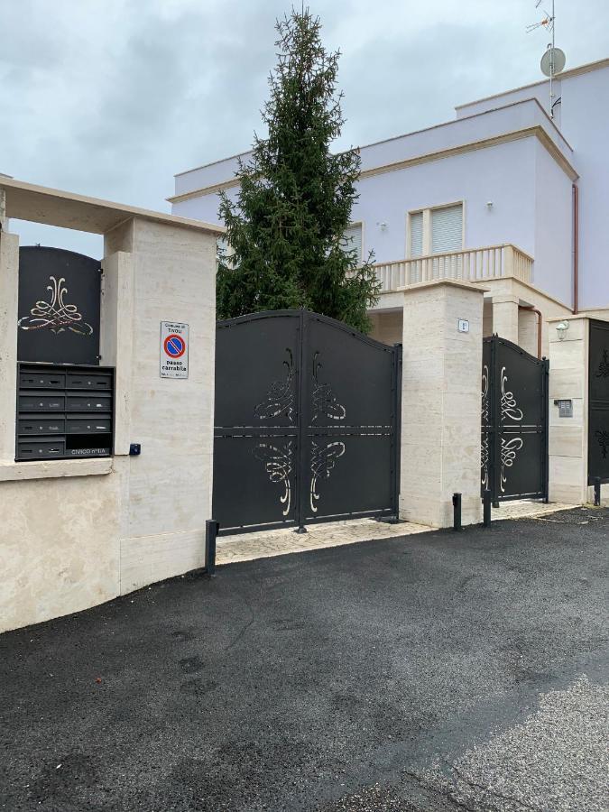 Altavilla Holiday House Tivoli Bagian luar foto